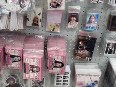 -Love Star追星馆(上海大悦城店)
