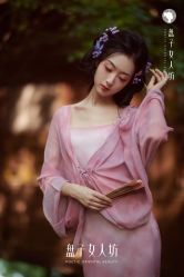 -盘子女人坊生日照·摄影馆(华强店)