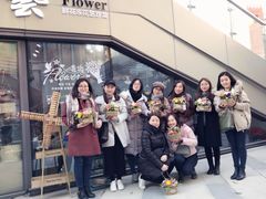 一场完美的9人团建花艺沙龙-ChaKo Flora ·茶子花艺 (市北店)