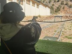 -猎鹰谷实弹射击俱乐部