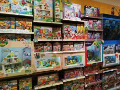 -kidsland(颐堤港店)