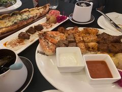 -Efes Turkish & Mediterranean Cuisine 艾菲斯餐厅(陆家嘴店)