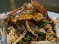 -三亚火车头万人海鲜广场