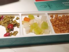 -荷塘秋月·本帮江浙菜(国权路店)