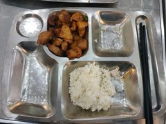 -长安大学渭水滋兰苑餐厅