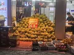 -吴山路夜市