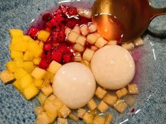 鲜果醪糟汤圆-淮扬府·游园京梦(成都 SKP 店)