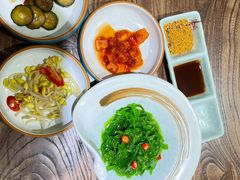 翡翠海藻-明洞阿姨·韩式酱蟹烤肉·创意料理(三元桥店)