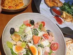 -JINNS锦时 steak&pizza(浸信会礼拜堂旧址店)