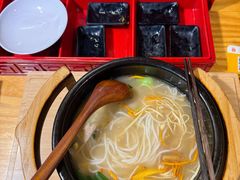 -勺子米线·云南传统小吃市集(四方街店)