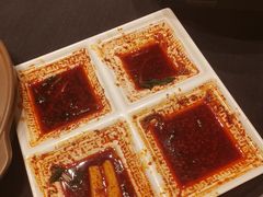 -艳阳天民俗村(公园路店)
