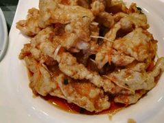 -老码头黑皮肘子锅包肉(赣水路店)