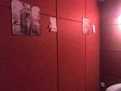 -艾乐空间主题私人影院(宝山万达店)