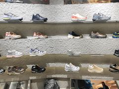 -SALOMON萨洛蒙(北京王府中环店)