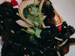 -小鱼小牛(世欧广场店)