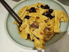 -围龙屋客家食府(福田店)