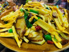 -苗湘食府(十年店)