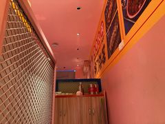 -串门邻居串串火锅(云南南路店)