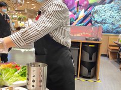 -山焱·炭火自助烤肉(周浦万达店)