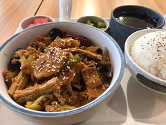 -轻蔬不用等·素食(江苏路店)