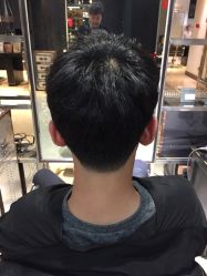-苑苑发型设计
