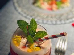 -弦月窗LUNETTE BY AMANDA(复兴路店)