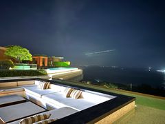 -瑰丽酒店·海吧·天际下午茶·现场DJ·天台酒吧