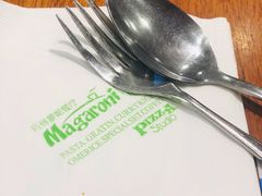 -玛格萝妮比萨屋(陆家浜路店)