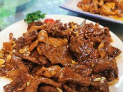 -金牌餐厅·天津菜·八珍豆腐·老爆三(瓷房子店)