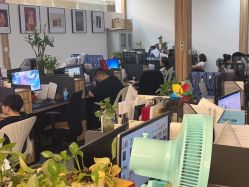 点击看大图 -27°罗马风情婚纱摄影