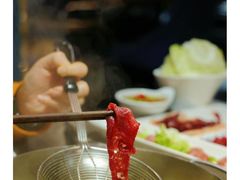 -牛村来人潮汕牛肉火锅(西单店)