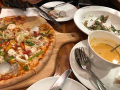 -Pizza Express(机场T1店)