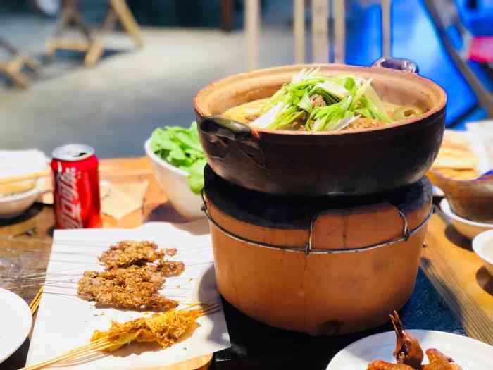 林记港式打边炉·生腌熟醉·地摊烧烤(十一纬路店)-"x拒绝浮夸表演欲x