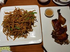 -莲餐厅·湖北菜·藕汤老手艺(愚园路店)