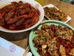 -叶派龙虾•招牌香辣蟹·海鲜(中海国际店)