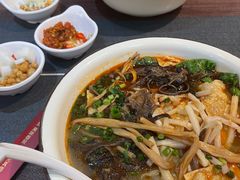 -丽丽三鲜螺蛳粉(田林路店)
