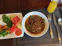 -三亚湾海居铂尔曼度假酒店