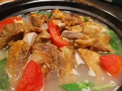 丽江腊排骨锅-一坐一忘云南菜(嘉里中心店)