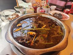 -叶二姐九尺鹅肠火锅(南部新城店)