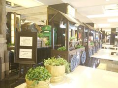 -华美达广场酒店连岛集市西餐厅