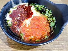 -三个四川人火锅(华联商厦店)