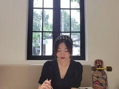 -Fridi Patisserie Cafe