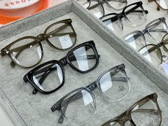 -潘多拉眼镜·蔡司依视路明月(潘家园店)