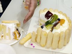 -皇冠幸福里动物奶油生日蛋糕(光谷软件园店)