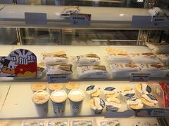 自助取餐区-一鸣真鲜奶吧(余杭东莲店)