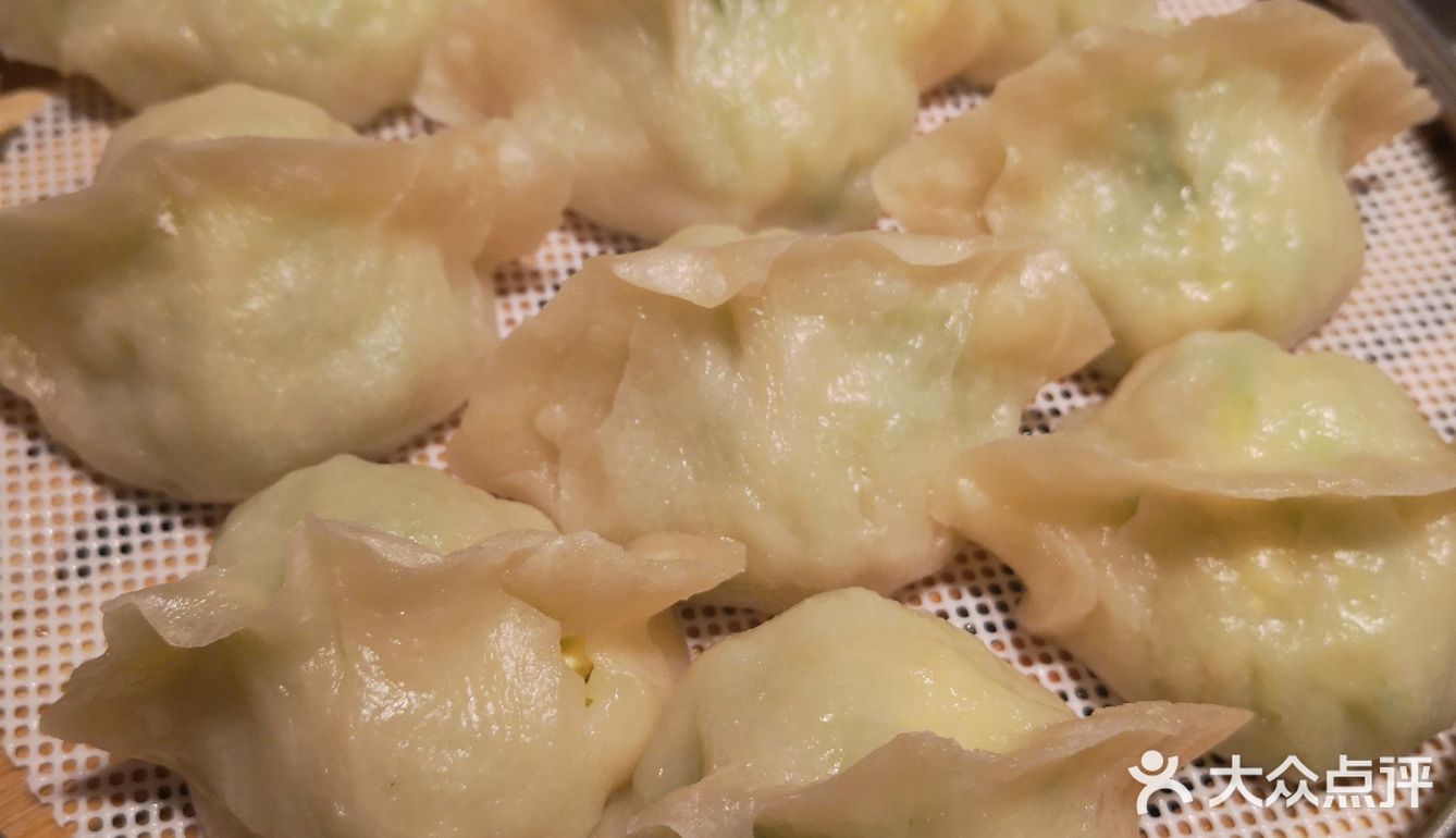 食材新鲜。商家如果能提高一下上菜速度就好了