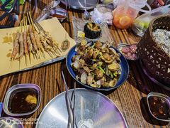 -蚝堡海鲜·威海菜·海肠捞饭·烧烤·亚洲吃蚝公司(幸福门店)
