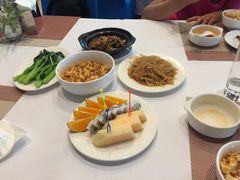 -亚龙湾老厨房·海南家常味