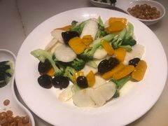 -十二饭点·川菜(北站圆融店)
