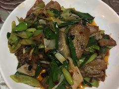 青蒜回锅肉-良泉足疗